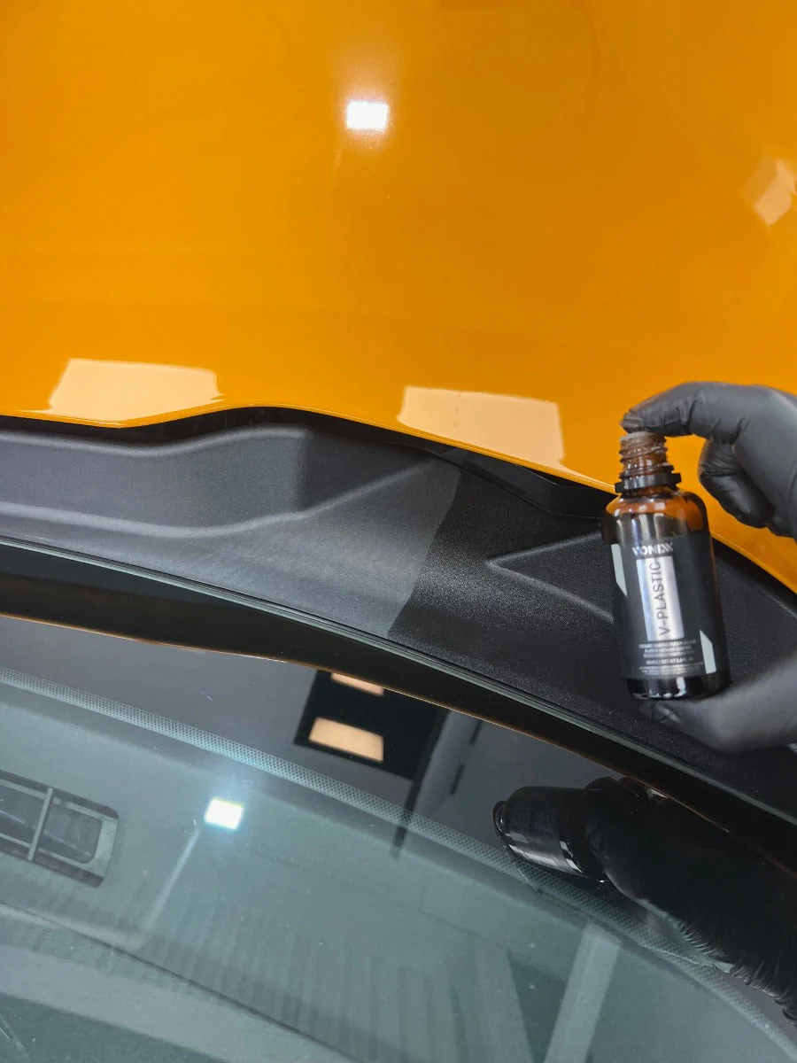 Vonixx V-Plastic Ceramic Coating - 20ml - Image 3